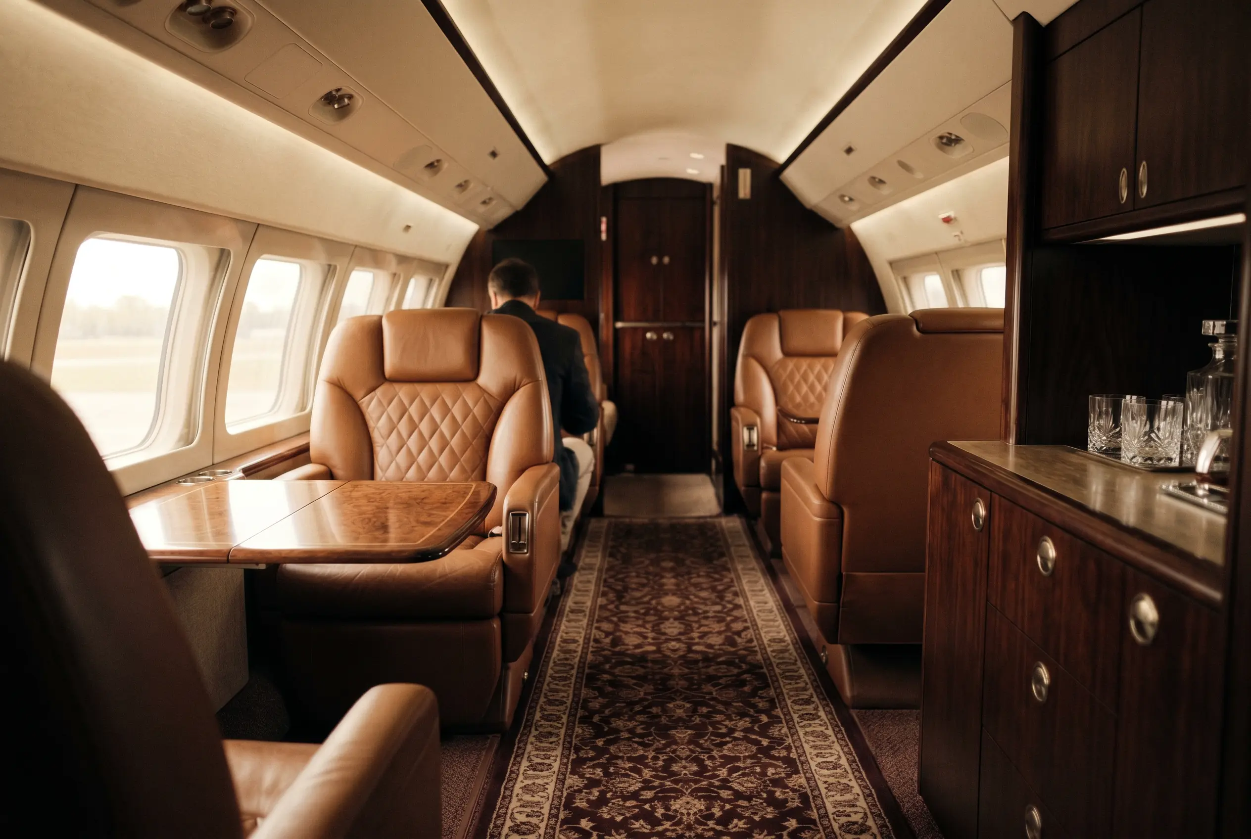 Dassault Falcon 7X cabin appointed for the New York to Miami charter