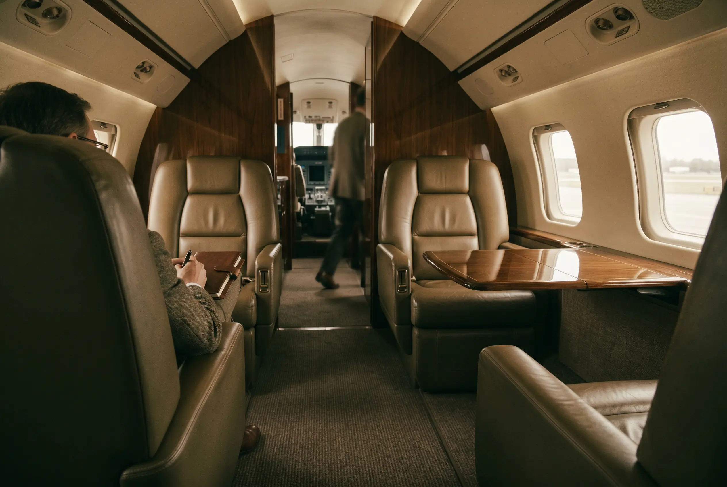 Gulfstream G550 cabin appointed for the New York to Miami charter