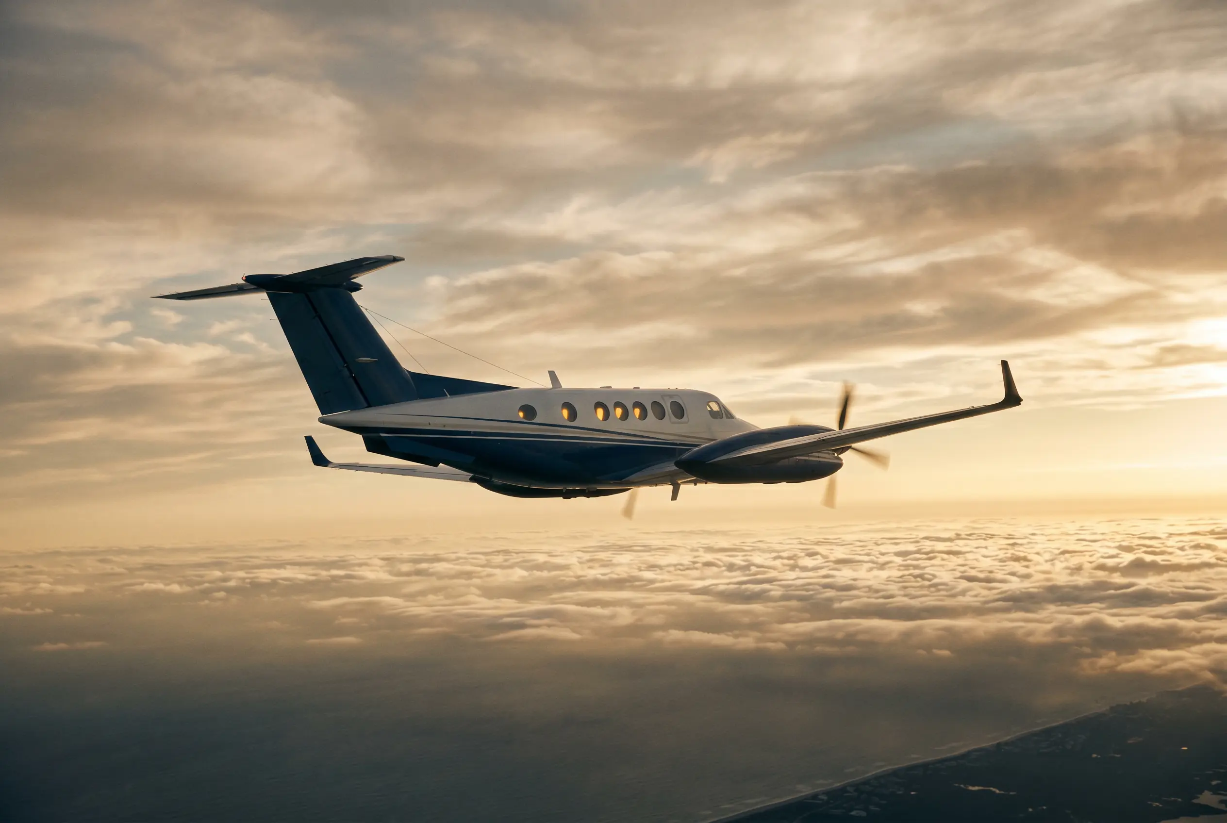 Beechcraft King Air 260 in flight at altitude en route from New York to Miami