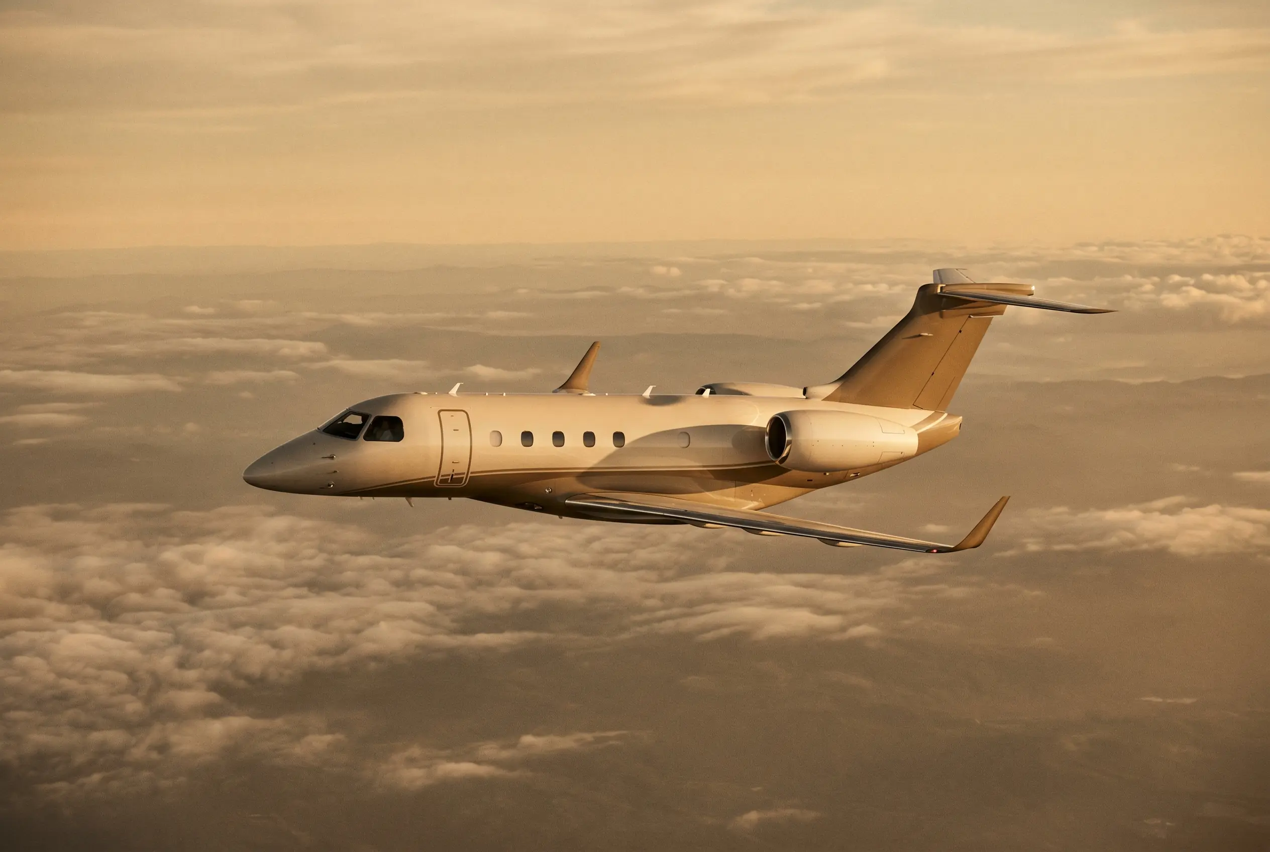 Embraer Legacy 500 in flight at altitude en route from New York to Miami